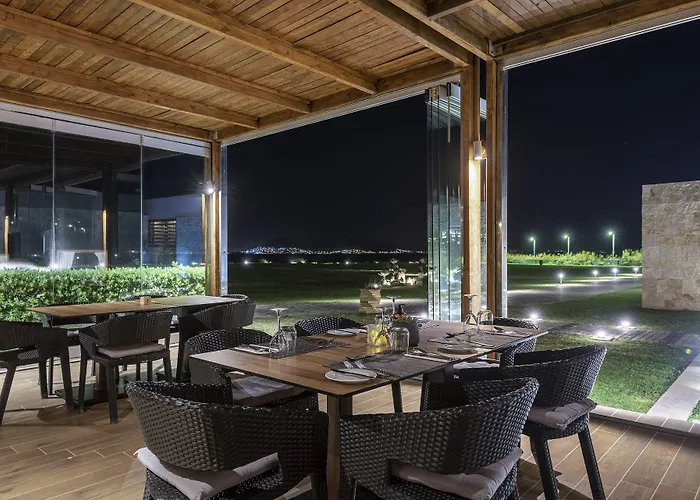 Astir Odysseus And Station touristique